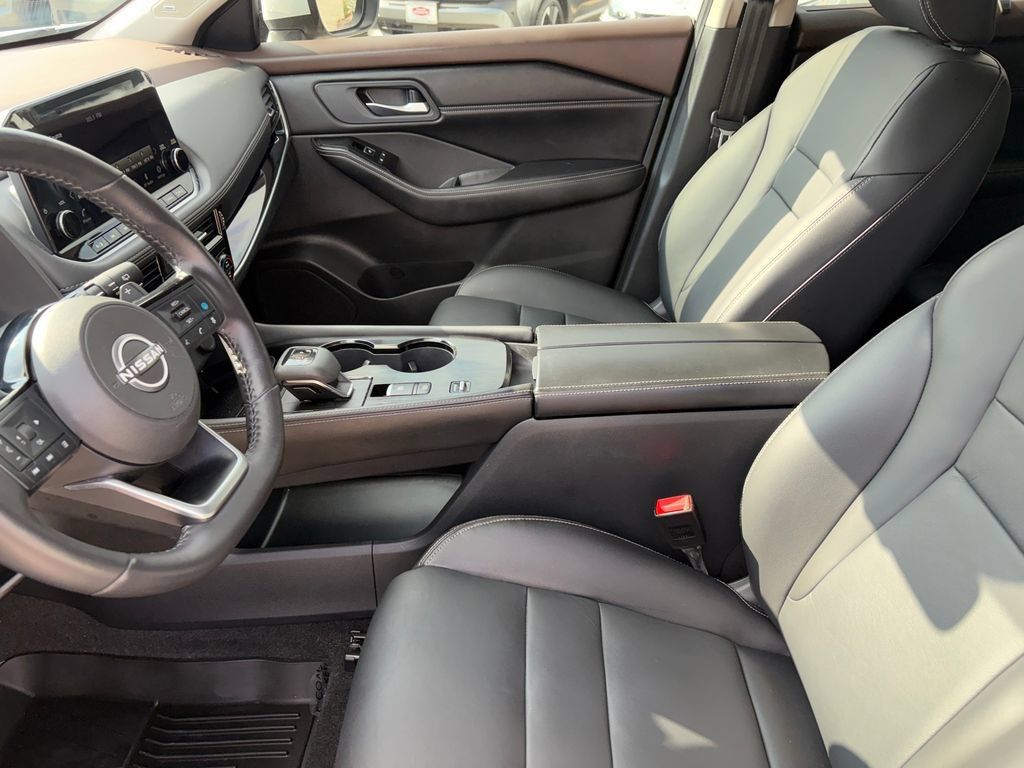 Certified 2023 Nissan Rogue SL w/ SL Premium Package FWD image 8