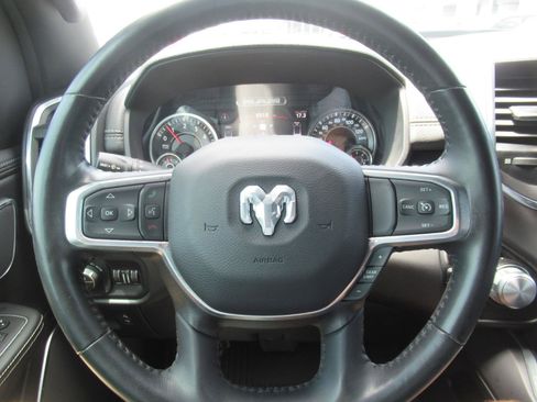 Used 2023 RAM 1500 Laramie AWD/4WD image 25