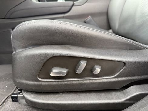 Used 2023 Cadillac XT5 Premium Luxury image 14