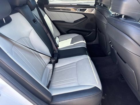 Used 2019 Genesis G80 3.3T Sport AWD/4WD image 16