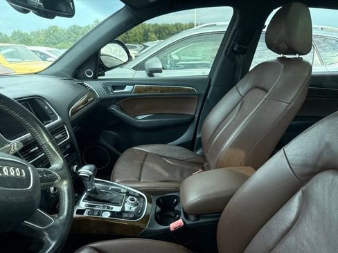 Used 2015 Audi Q5 2.0T Premium Plus w/ Technology Package AWD/4WD image 10