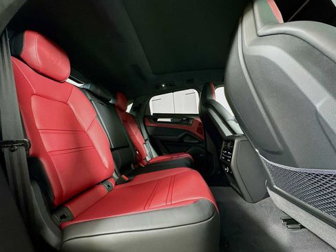 New 2026 Porsche Cayenne GTS AWD/4WD image 28