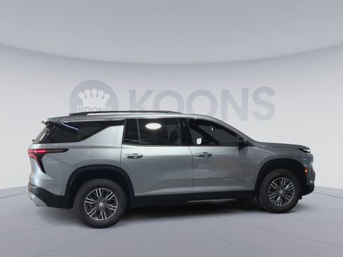 New 2026 Chevrolet Traverse LT w/ Enhanced Driving Package image 12