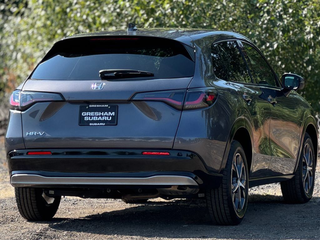 Used 2023 Honda HR-V EX-L image 7