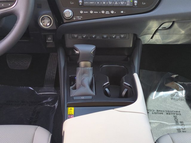 Certified 2024 Lexus ES 350 w/ Premium Package FWD image 18
