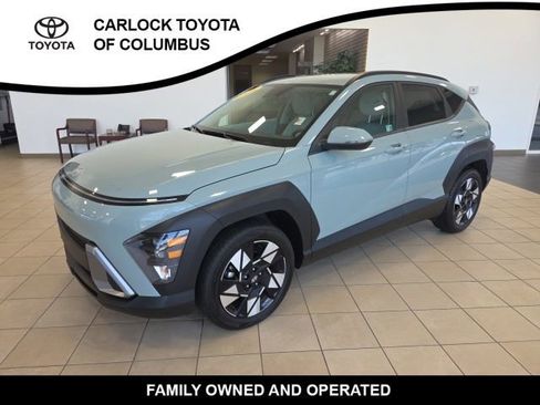 Used 2025 Hyundai Kona SEL FWD image 3