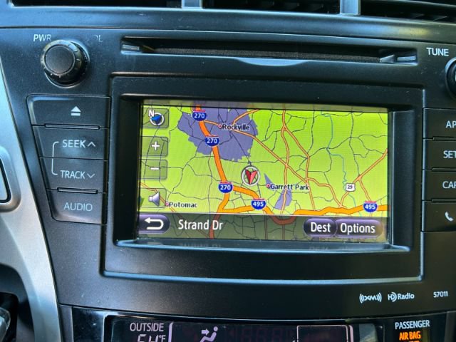 Used 2013 Toyota Prius V Five FWD image 13