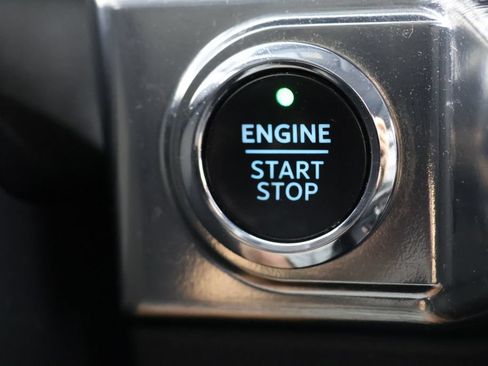 Used 2021 Ford F150 Lariat w/ Equipment Group 502A High AWD/4WD image 17