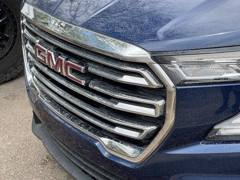 Used 2022 GMC Terrain SLT FWD image 11