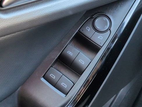 Used 2025 Chevrolet Equinox LT w/ Safety and Technology Package FWD image 22