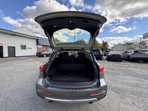 Used 2017 INFINITI QX50 Base 4dr Crossover w/ Premium Package image 60