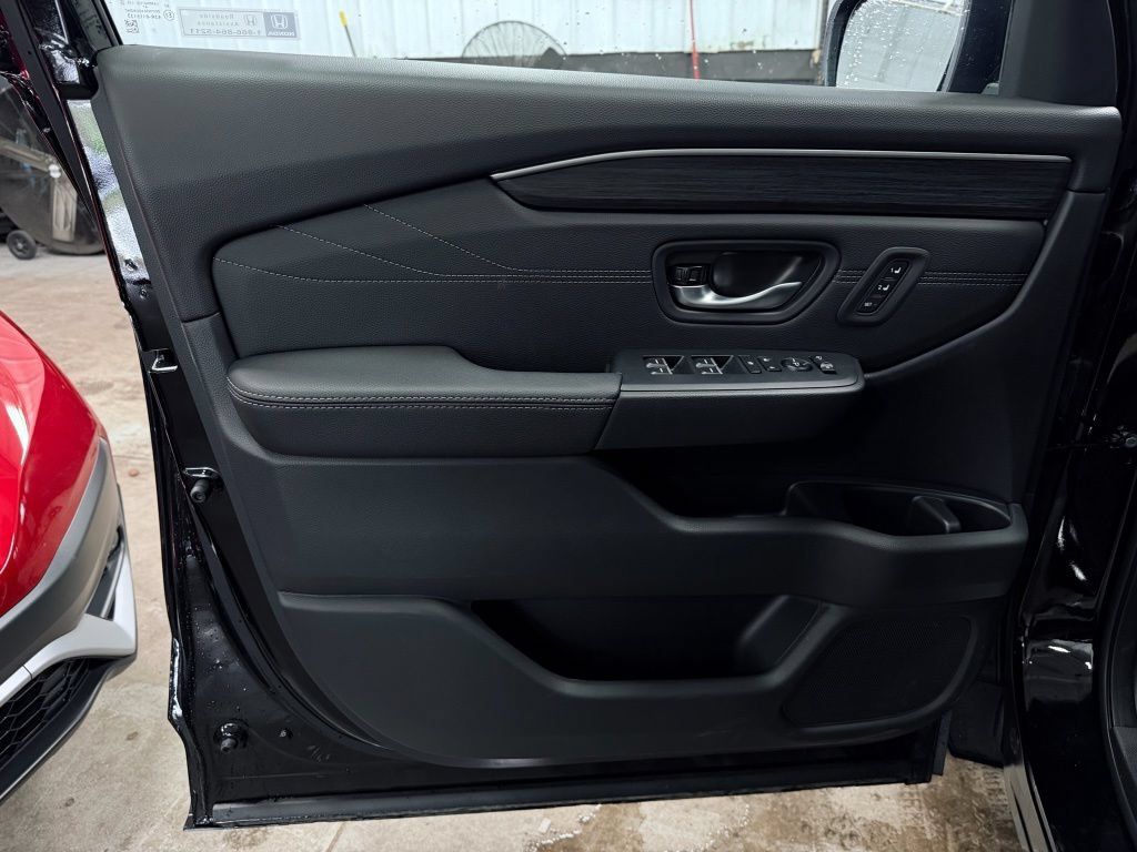 New 2026 Honda Pilot Touring image 15
