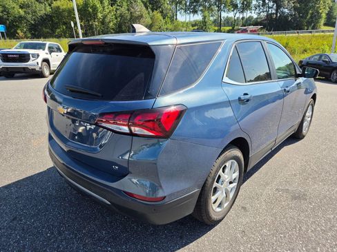 Used 2024 Chevrolet Equinox LT FWD image 5