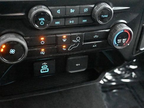 Used 2024 Ford F250 XLT w/ FX4 Off-Road Package image 32