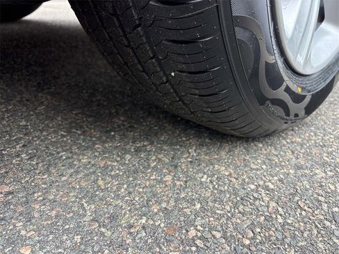 Used 2023 Dodge Charger SXT image 8