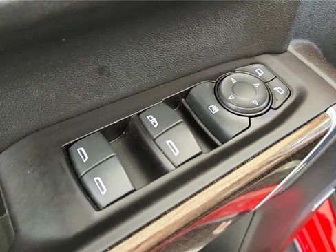 Used 2019 Chevrolet Silverado 1500 RST w/ All-Star Edition AWD/4WD image 31