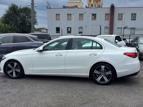Used 2022 Mercedes-Benz C 300 4MATIC Sedan image 3