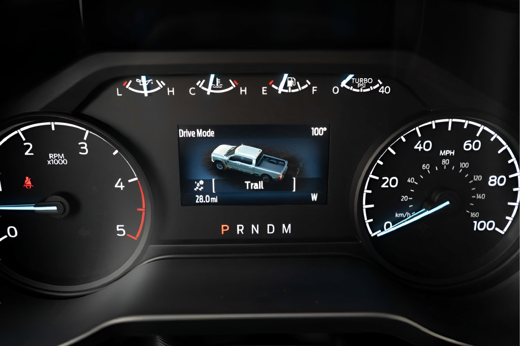 New 2025 Ford F250 XL w/ 360-Degree Camera Package RWD image 31