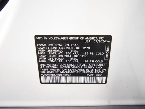 Used 2024 Volkswagen Atlas Cross Sport SE FWD image 26