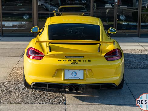 Used 2016 Porsche Cayman GT4 RWD image 5