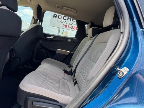 Used 2020 Ford Escape SE FWD image 10