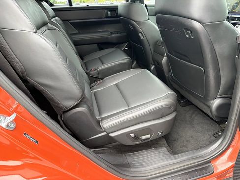 Used 2024 Hyundai Santa Fe Calligraphy AWD/4WD image 15