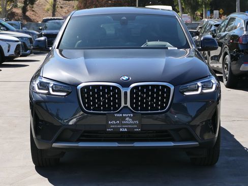 Used 2025 BMW X4 xDrive30i w/ Premium Package AWD/4WD image 7