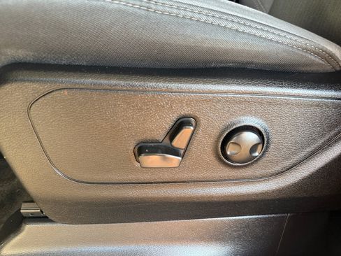 Used 2022 RAM 1500 Big Horn RWD image 15