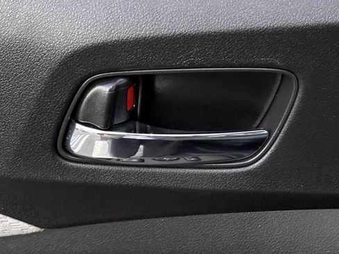 Used 2016 Honda CR-V EX image 12