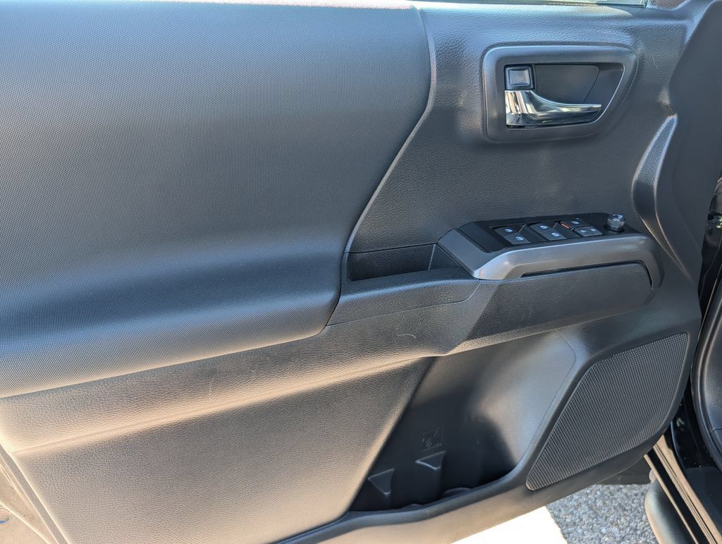 Used 2023 Toyota Tacoma TRD Off-Road AWD/4WD image 19