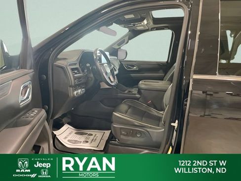 Used 2021 GMC Yukon SLT w/ SLT Luxury Plus Package AWD/4WD image 20