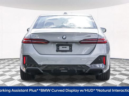 Used 2024 BMW i5 eDrive40i w/ M Sport Package image 24