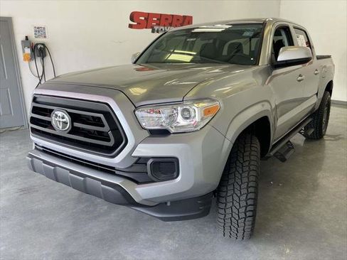 Certified 2023 Toyota Tacoma SR AWD/4WD image 9