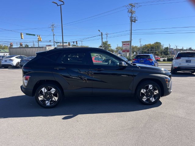 Certified 2025 Hyundai Kona SEL FWD image 6