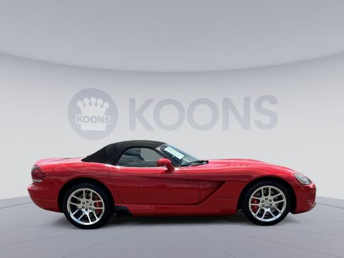 Used 2004 Dodge Viper SRT-10 RWD image 12
