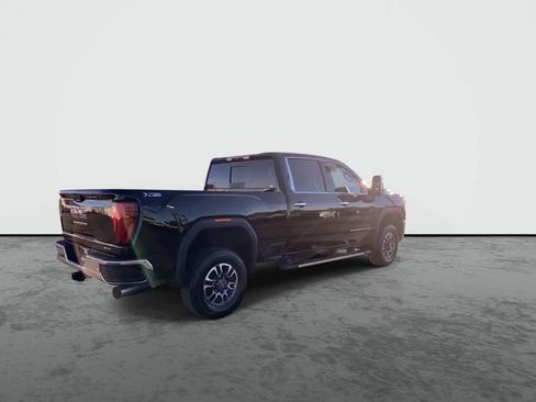 New 2026 GMC Sierra 2500 SLT w/ SLT Premium Package AWD/4WD image 8