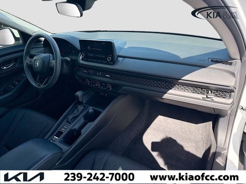 Used 2023 Honda Accord EX image 13