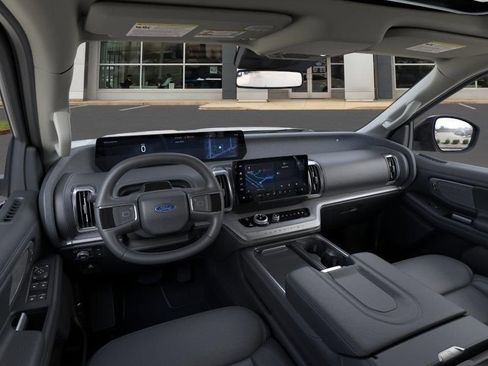 New 2026 Ford Expedition Max Platinum AWD/4WD image 9