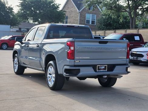 Used 2024 Chevrolet Silverado 1500 Custom RWD image 3