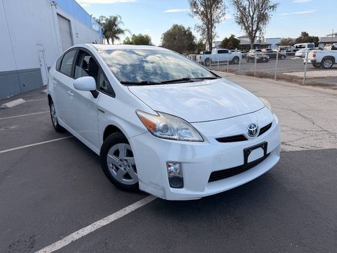 Used 2010 Toyota Prius Two FWD image 5