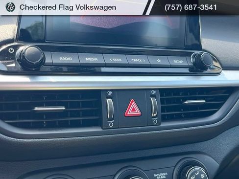 Used 2023 Kia Forte LXS w/ LXS Technology Package FWD image 36