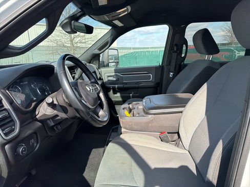 Used 2023 RAM 2500 Big Horn w/ Level 1 Equipment Group image 13