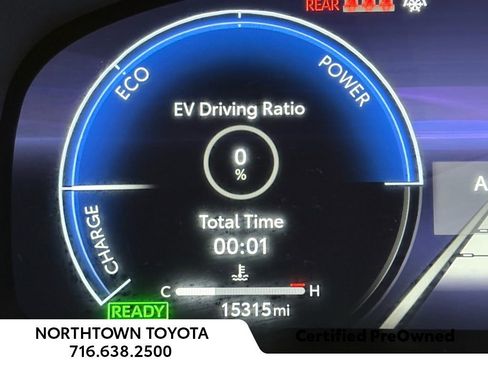 Used 2025 Toyota Camry XSE image 9