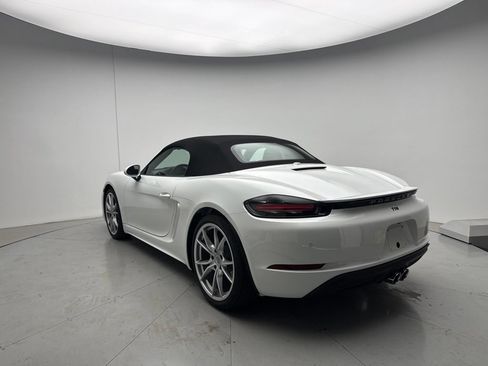Certified 2025 Porsche 718 Boxster RWD image 3