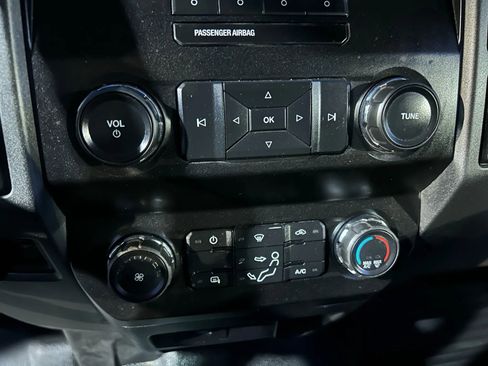 Used 2019 Ford F250 XL w/ Power Equipment Group image 18