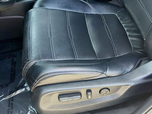 Used 2019 Honda CR-V EX-L image 17