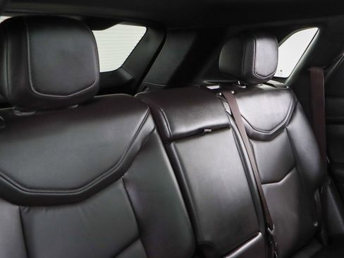 Used 2023 Cadillac XT5 Sportv image 30