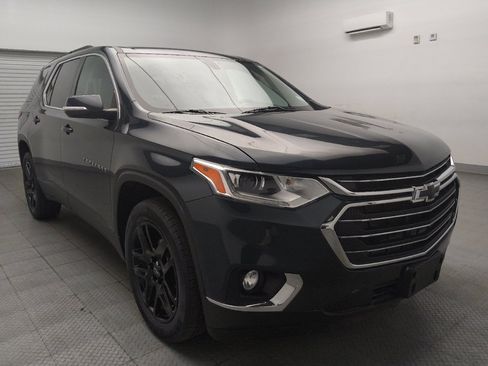 Used 2021 Chevrolet Traverse LT w/ LPO, Cargo Package FWD image 13