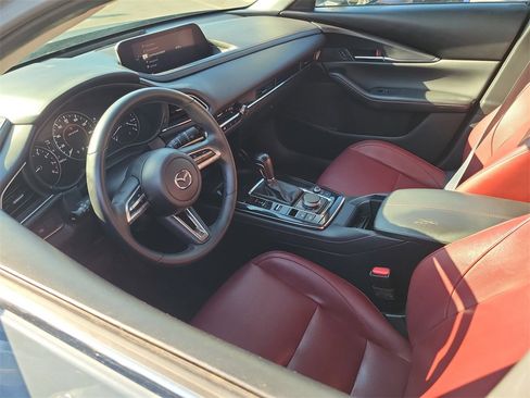 Used 2022 MAZDA CX-30 AWD 2.5 S w/ Preferred Package image 3