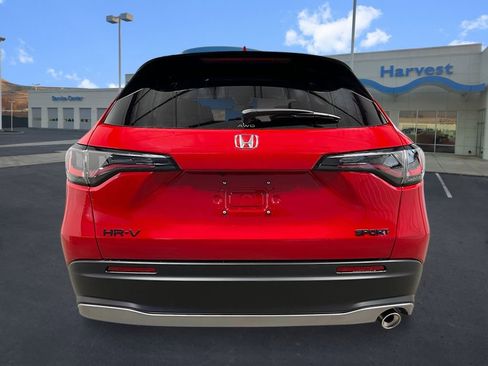 New 2026 Honda HR-V Sport image 4